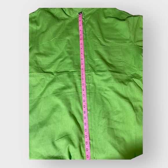 H&M pretty green button up shirt - Picture 5 of 8